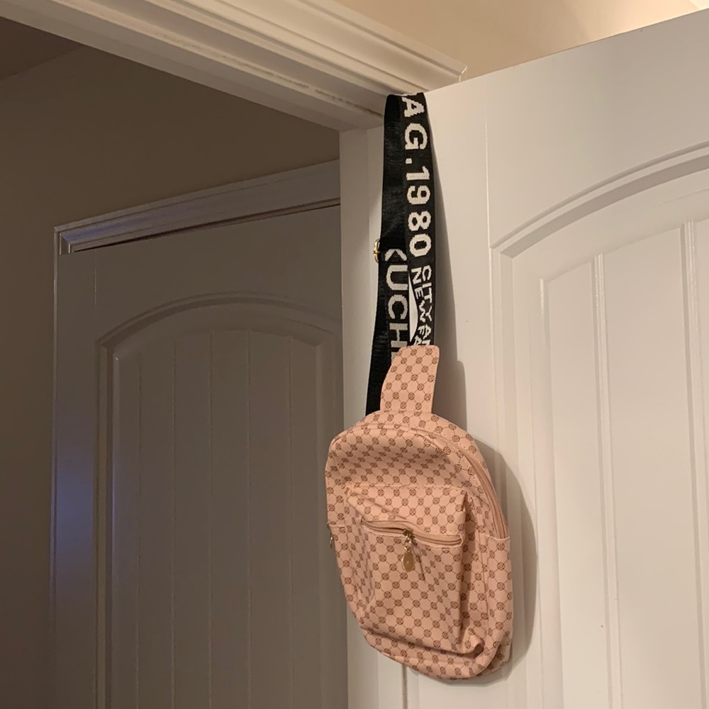 Geometric Pattern Sling Bag, - image 1